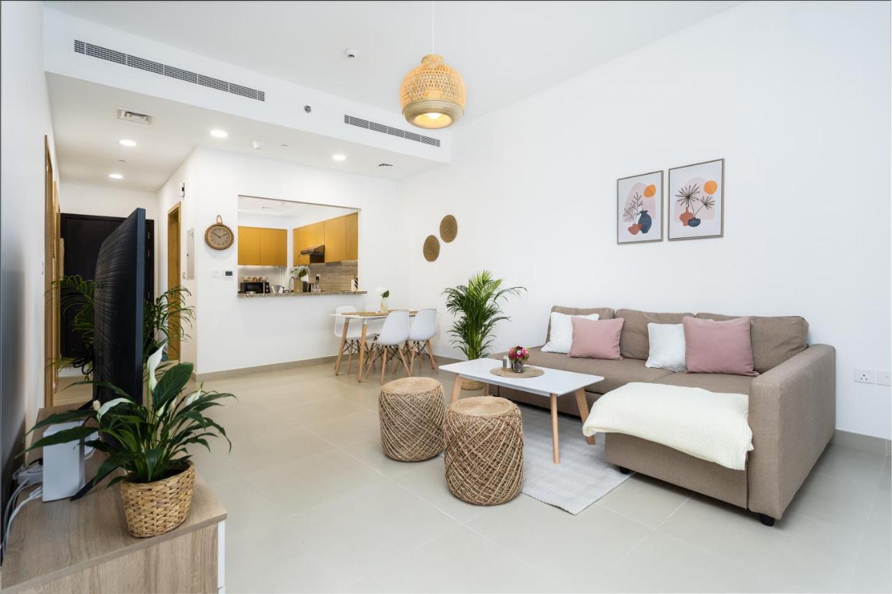 Waves - Chic With Skyline Views دبي